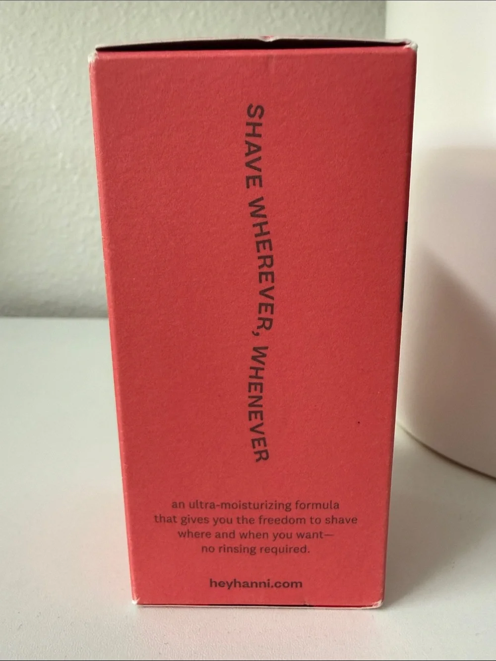 Hanni Shave Pillow- smoother shaves, no rinsing required BRAND NEW IN BOX!